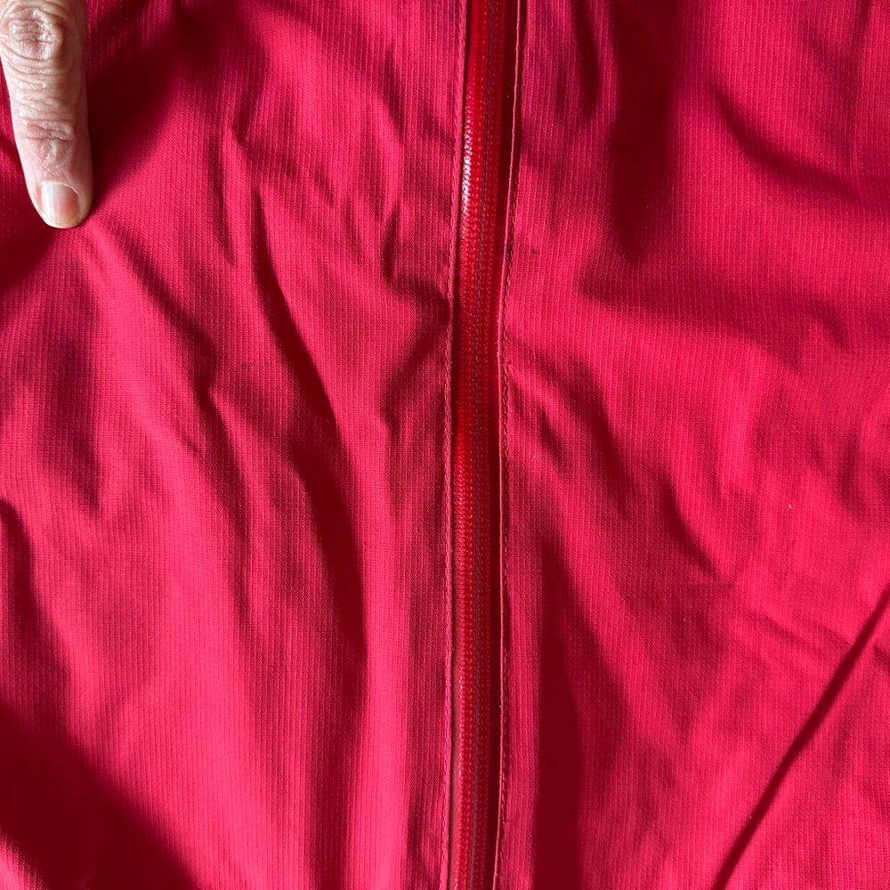 Red Hooded Jacket - Picture 6 of 7